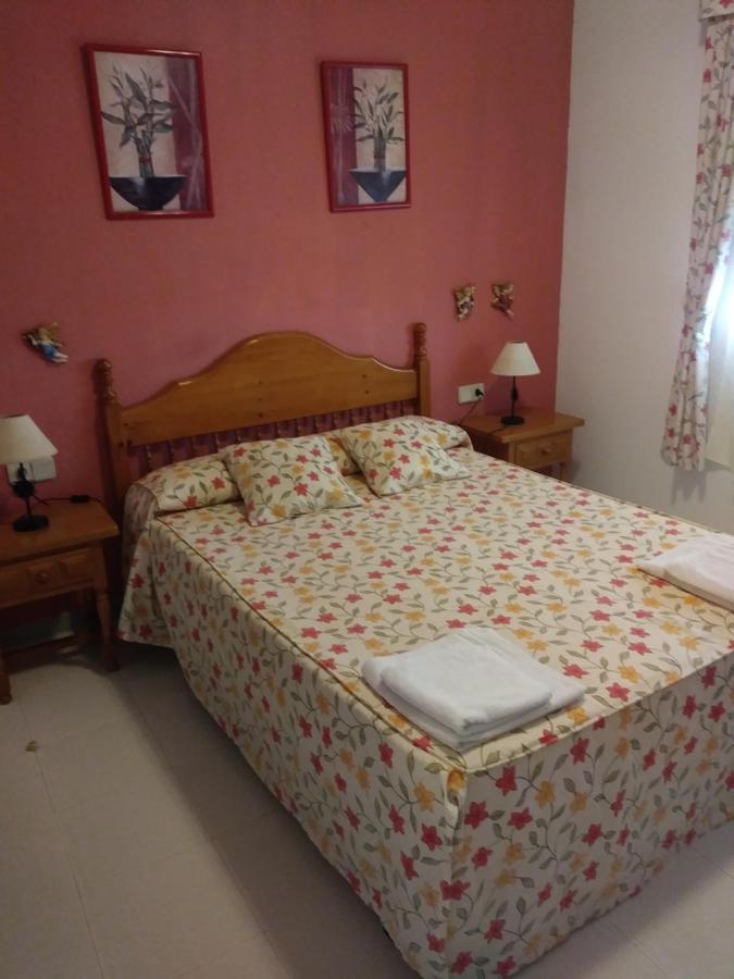 Carmen Molina Edificio Esmeralda Calpe Esterno foto