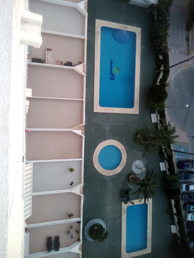 Carmen Molina Edificio Esmeralda Calpe Esterno foto